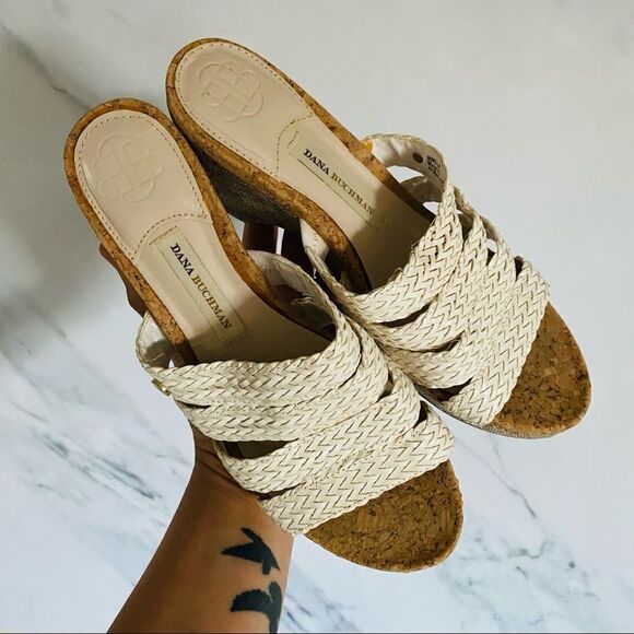 Dana buchman Wedge Sandals Size 8 - Picture 6 of 7